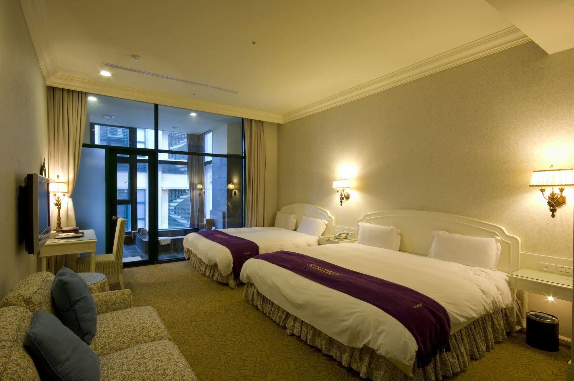 Muen Hot Spring Hotel Цзяоси Экстерьер фото